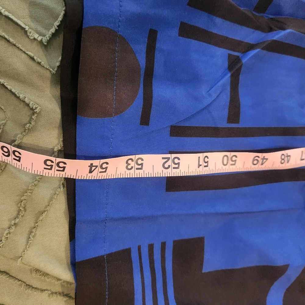 Nice Fashion blue and black jumpsuit. Patterns have circles and stripes. - Picture 4 of 10